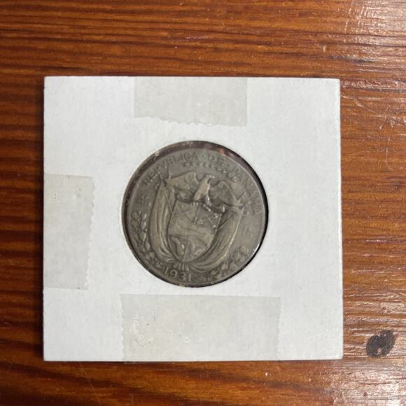 1931 1/4 Balboa Republic of Panama .900 SILVER - VERY LOW MINTAGE - Picture 2 of 2